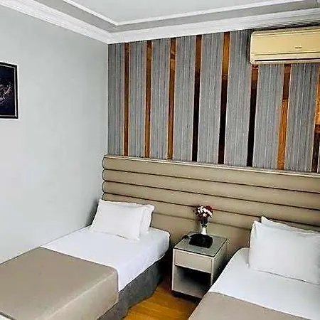 Hurriyet 2* Istanbulská provincie